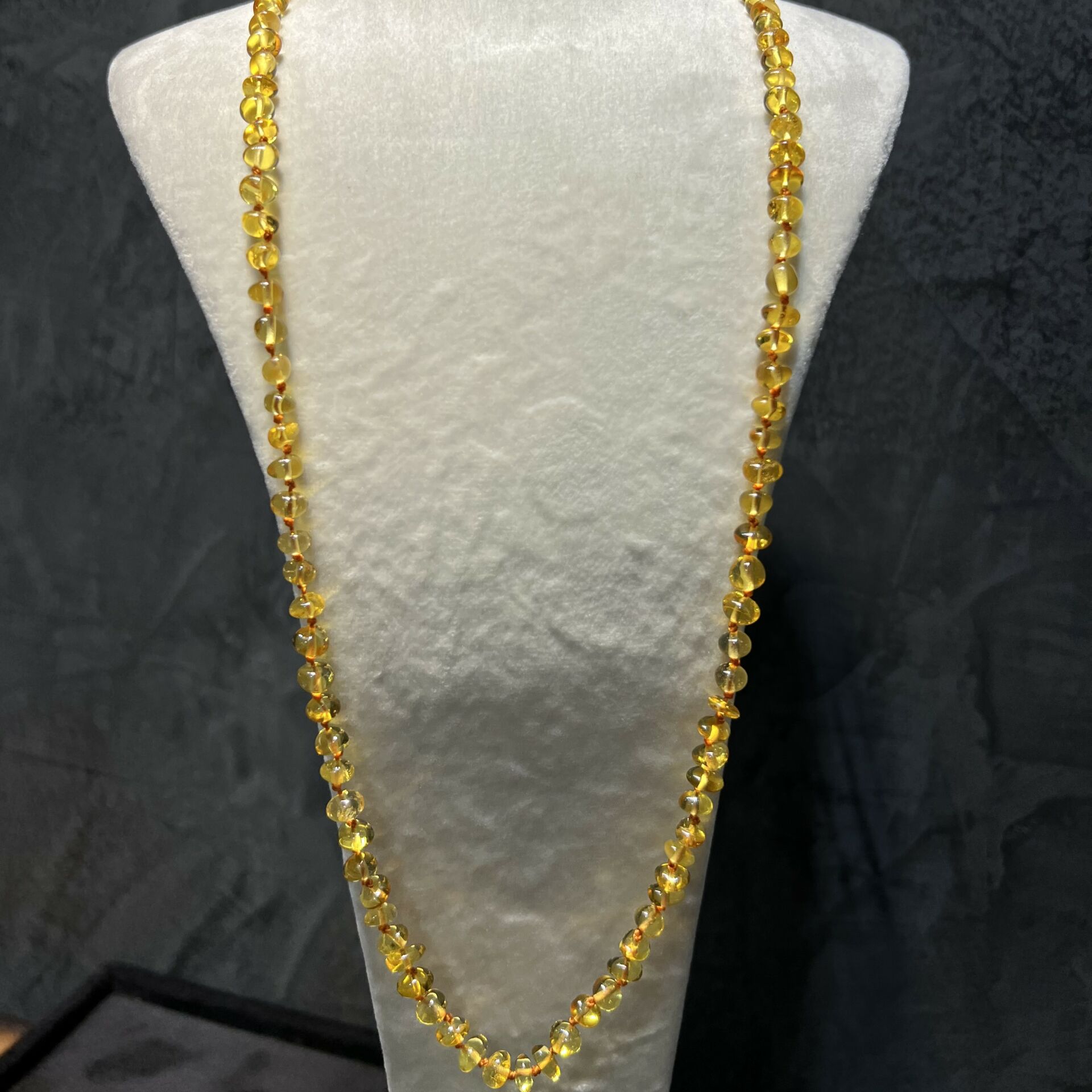 Şeffaf Bal Rengi Serbest Kesim Damla Kehribar Kolye, 45 cm Genç, Yetişkin, Sertifikalı